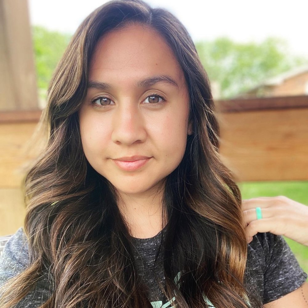 Meet your Posher, Lisi